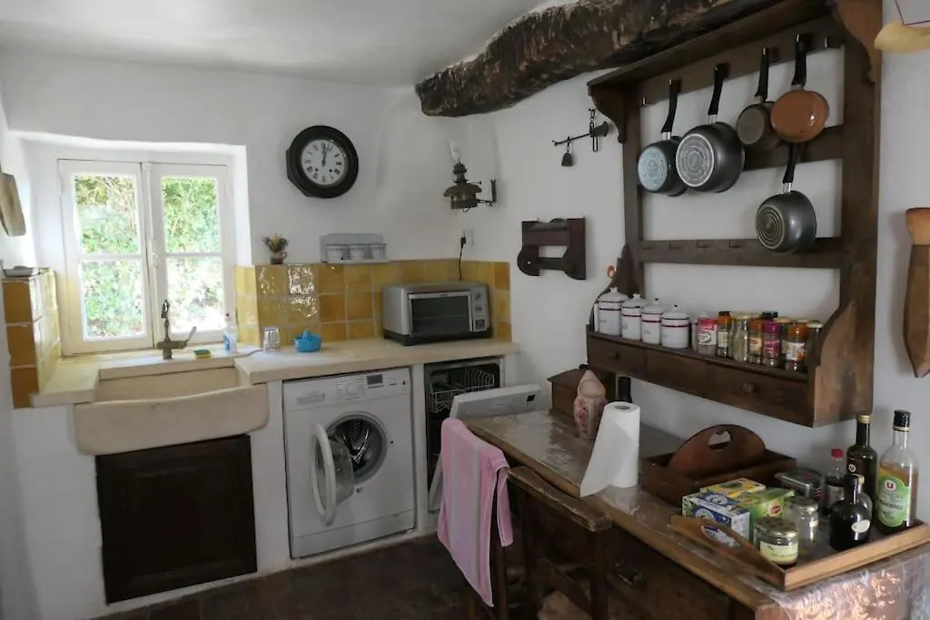 Le Baguier, Maison De Caractere Dans Hameau Typique Provencal Seillans