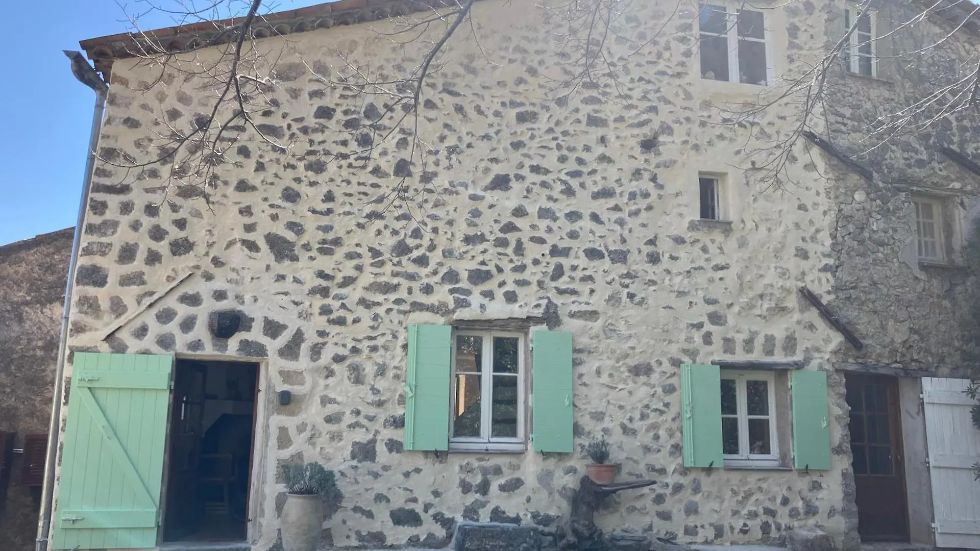 Le Baguier, Maison De Caractere Dans Hameau Typique Provencal Seillans France